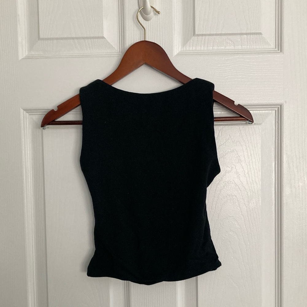 Black Sleeveless Top - Picture 5 of 5